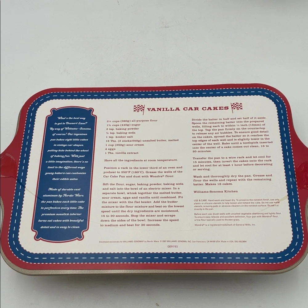 Williams Sonoma Winter Wonderland Train Cakelet Pan - Red and Brown